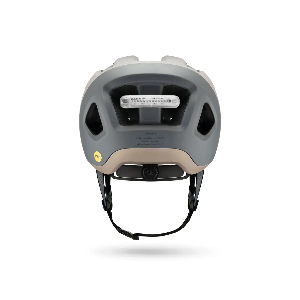 FHE000004853C_7_fizik-kassis-mud-sand-helmet (1).webp