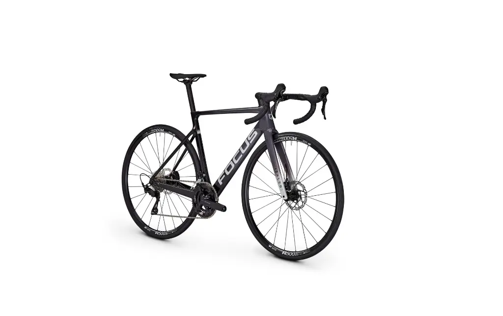FA73-V1_2025_28_DI_GRY_135_PRO_IZALCO-MAX-8-7.webp