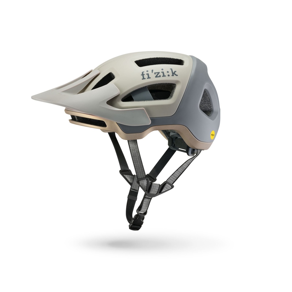 FHE000004853C_3_fizik-kassis-mud-sand-helmet.jpg