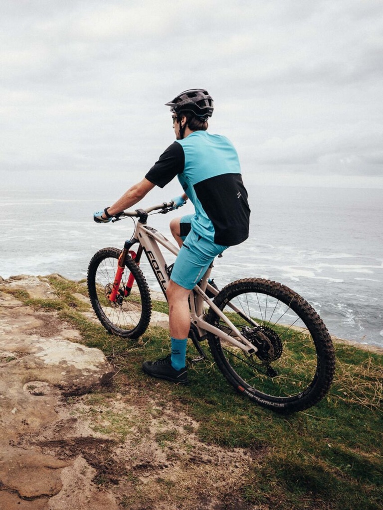 Pantalón Spiuk ALL TERRAIN Corto HOMBRE
GRIS