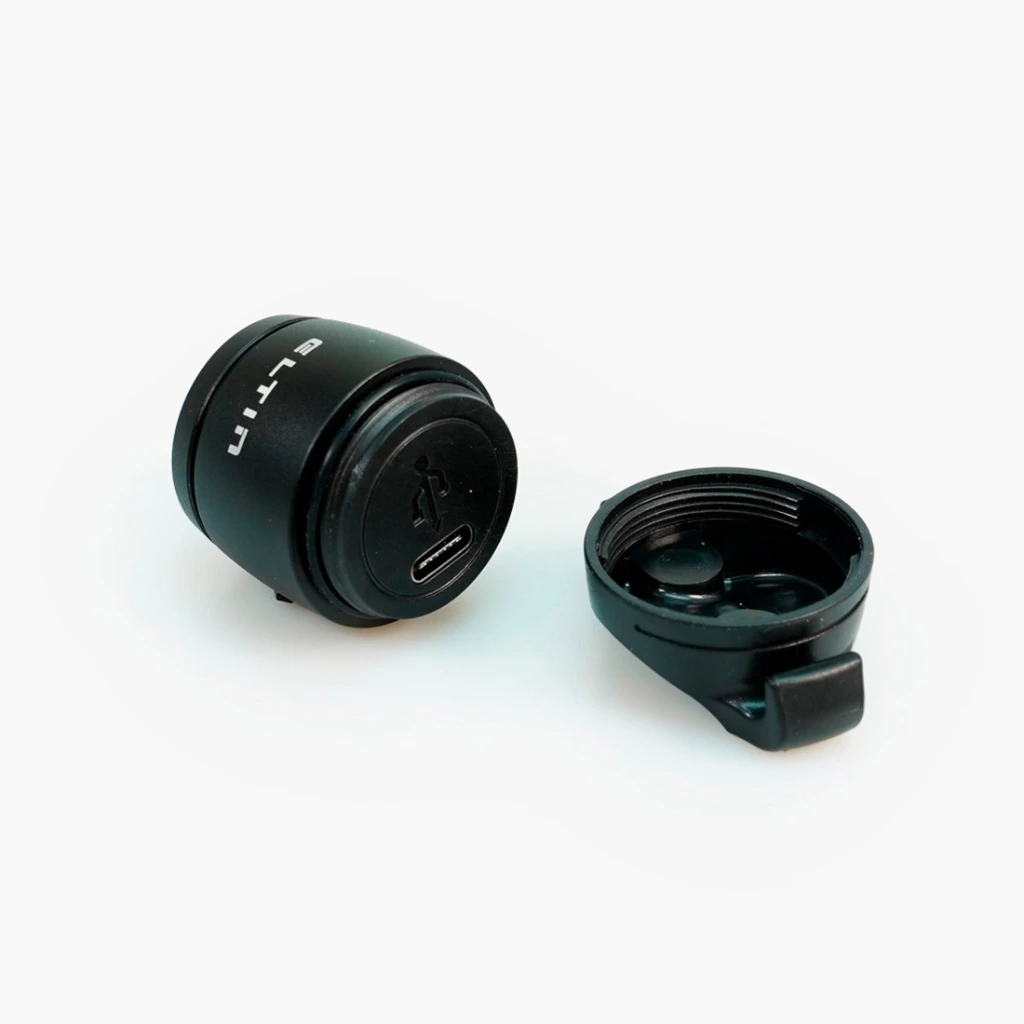 luz-trasera-bicicleta-focus-30-lumenes4.webp