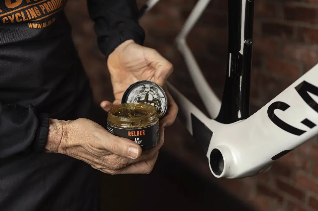 RELBER GRASA CALCICA 150m