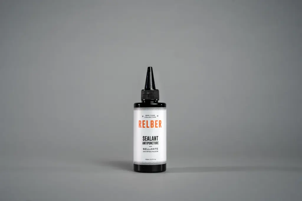 [32005150]  SELLANTE ANTIPINCHAZOS 150ml