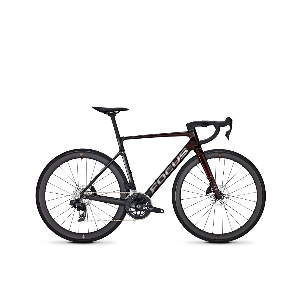 Focus IZALCO MAX 8.9 Rojo/Negro 2026